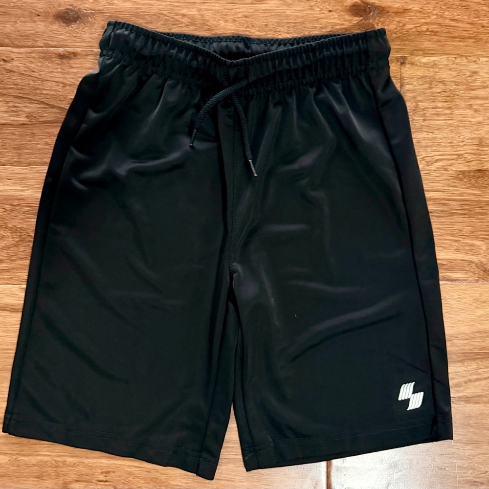 🆕 Boys’ Black Athletic Shorts